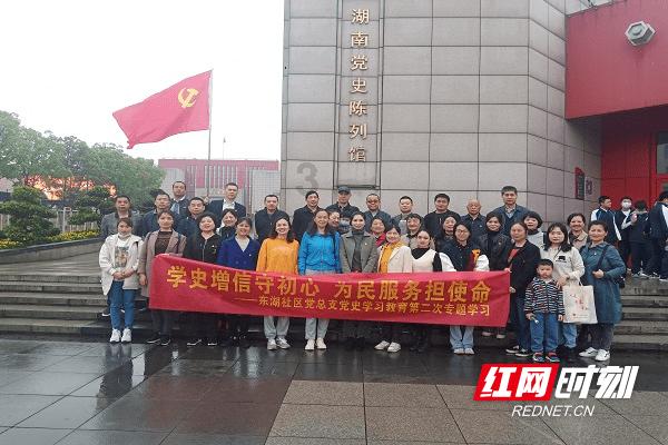 “主导年夜餐桌”95后成年货市场主力军